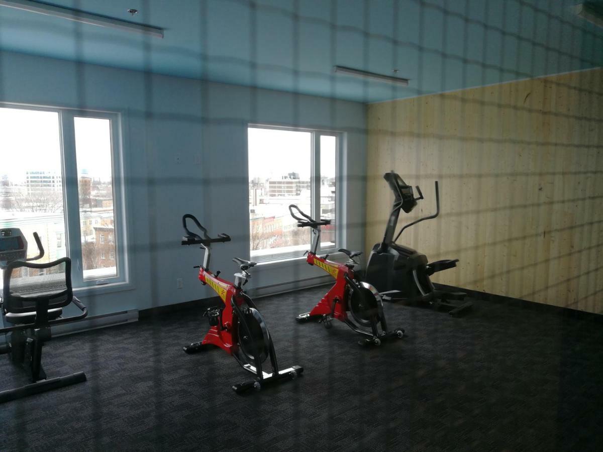 Penthouse On Charest - With Parking And Gym Appartamento Québec Esterno foto
