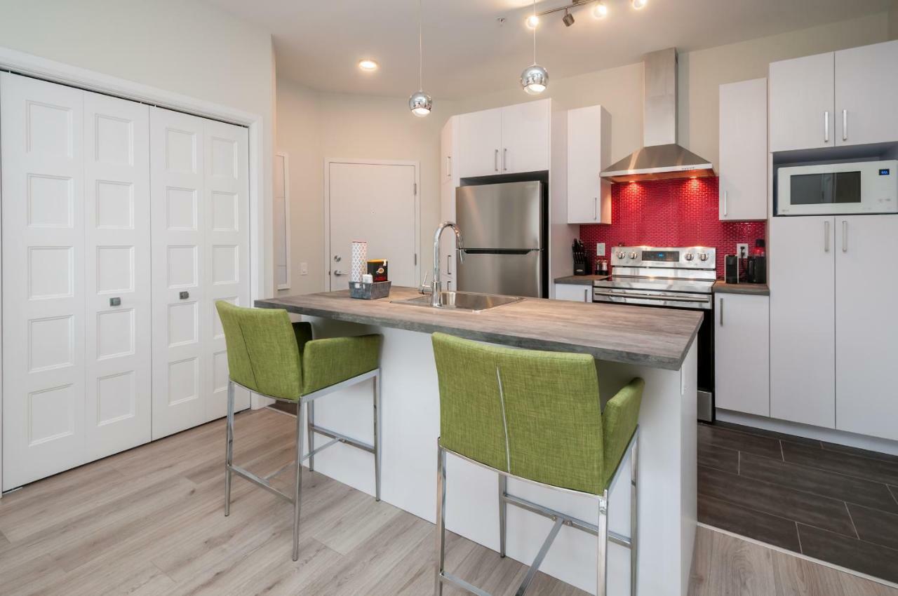 Penthouse On Charest - With Parking And Gym Appartamento Québec Esterno foto